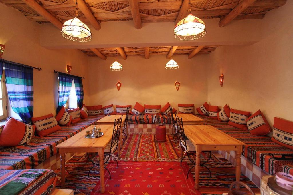 Maison D'Hotes Agdal Telouet Tiguidert Bagian luar foto